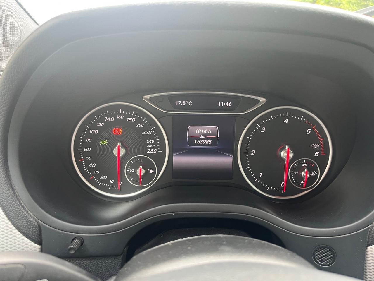 Mercedes-benz B 180 d Premium 2016
