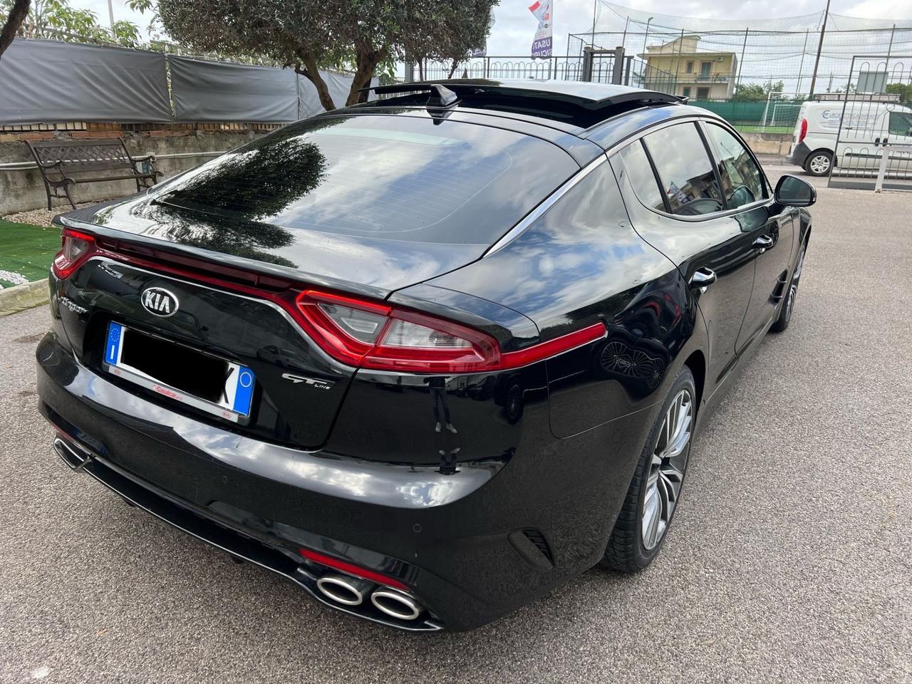 Kia Stinger 2.2 CRDi AT8 GT Line - TETTO