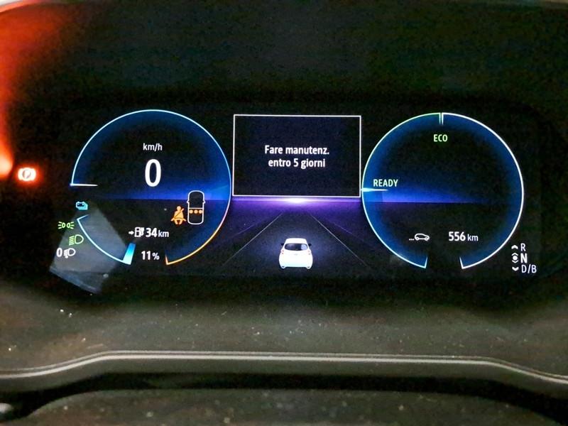 RENAULT ZOE BUSINESS R110 5 PORTE BERLINA