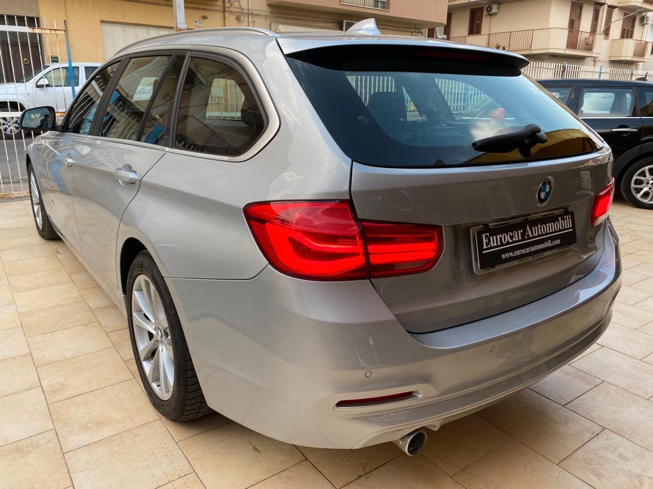 Bmw 318d Touring Luxury - CAMBIO AUTOMATICO