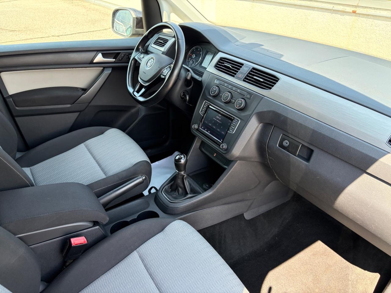 Volkswagen Caddy 2.0 TDI 102 CV Comfortline