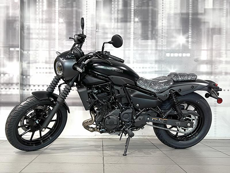 Kawasaki Eliminator 500 SE