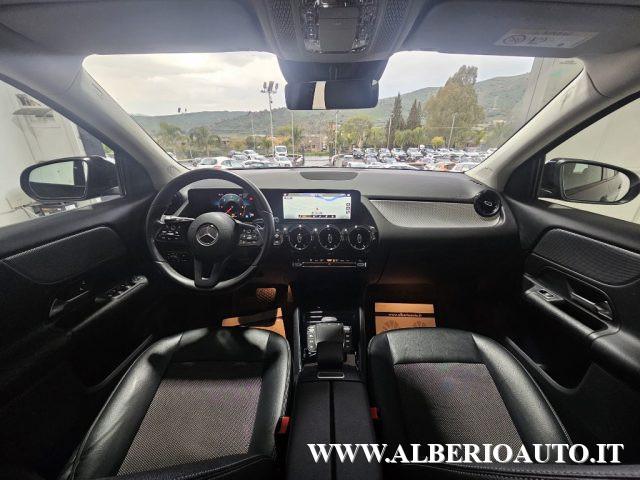 MERCEDES-BENZ GLA 200 d Automatic Business