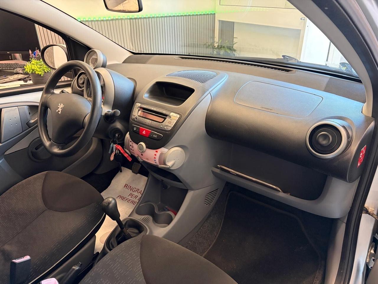 Peugeot 107 1.0 COMPRESO PASSAGGIO DI PROPRIETÀ