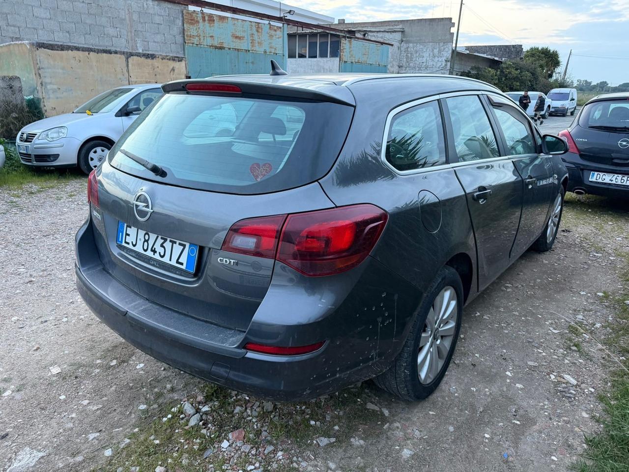 Opel Astra 1.7 Diesel 110CV- Motore che Fuma Nero