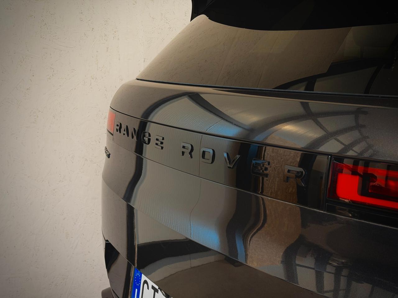 Land Rover Range Sport 3.0D l6 300 CV Dynamic HSE