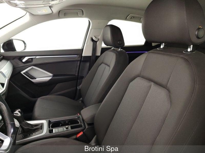 Audi Q3 Sportback 45 TFSI e S tronic Business Plus