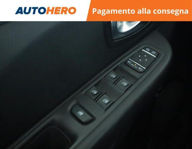 RENAULT Clio 1.2 75 CV 5 porte Duel2
