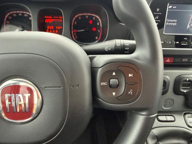 FIAT Panda 1.0 HYBRID CITY LIFE+CLIMATRONIC+SCHERMO+5POSTI