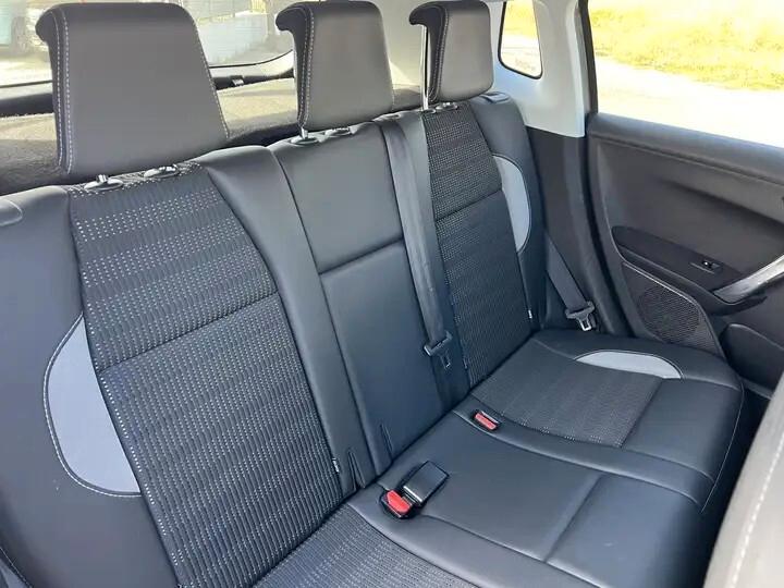 Peugeot 2008 PureTech Turbo 110 EAT6 S&S Allure