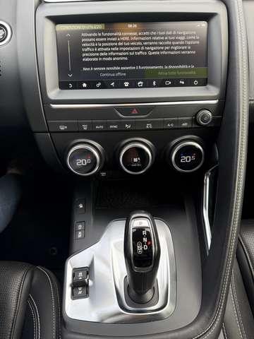 Jaguar E-Pace E-Pace 2.0d i4 R-Dynamic HSE awd 180cv my19 IVA