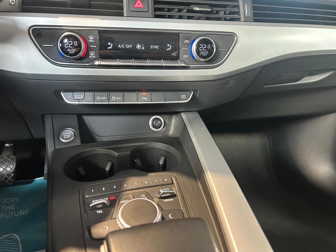 Audi A4 Avant 2.0 TDI 150 CV ultra S tronic PREZZO PROMO