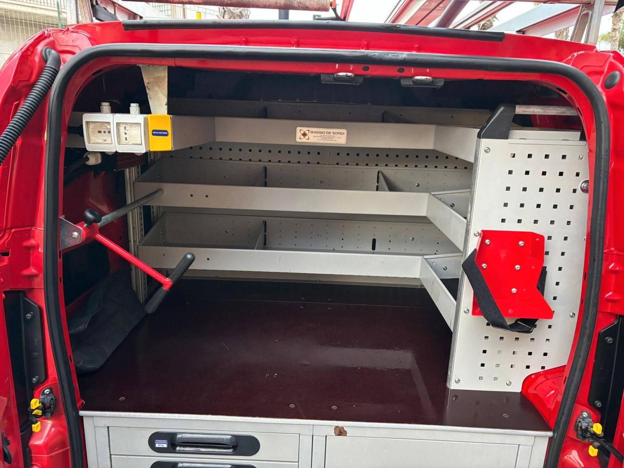 Fiat Fiorino 1.3 MJT 95CV Cargo