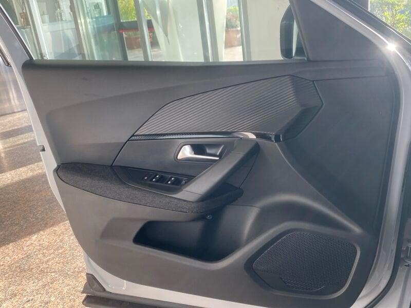Peugeot 2008 PureTech 130 EAT8 Style S/S