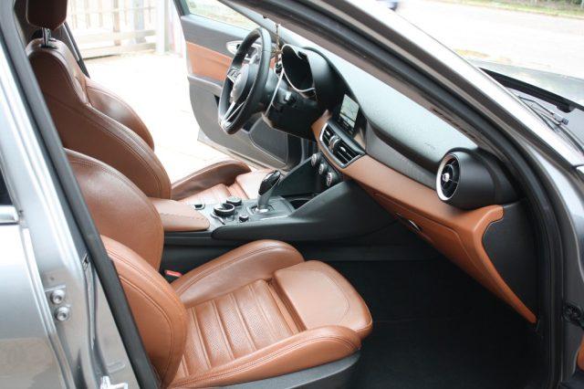 ALFA ROMEO Giulia 2.2 Turbodiesel 210 CV AT8 AWD Q4 Veloce