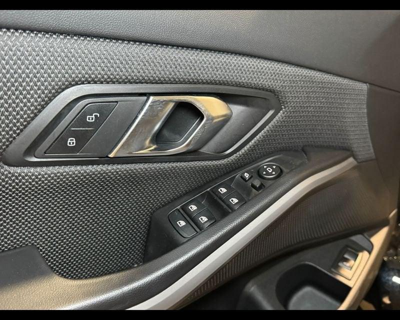 BMW Serie 3 (G20/21/80) 318d 48V Touring Business Advantage