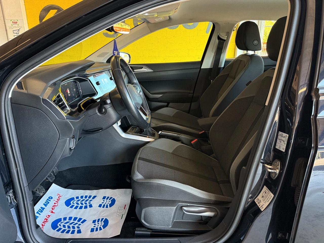Volkswagen Polo 1.0 TSI Style 2022 - 57.000 km Certificati - Garanzia 12 Mesi - Aprilia