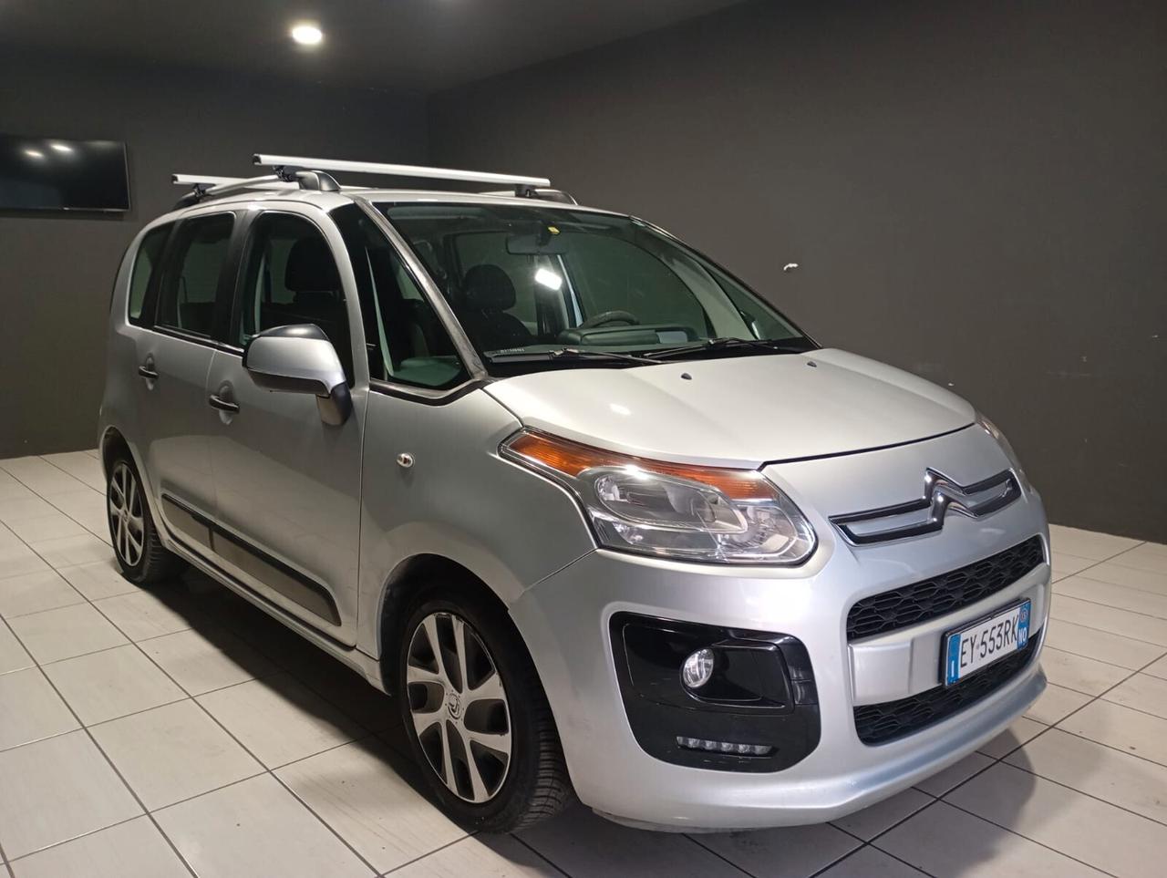 Citroen C3 Picasso del 2015- 1400 GPL 140,000 KM -
