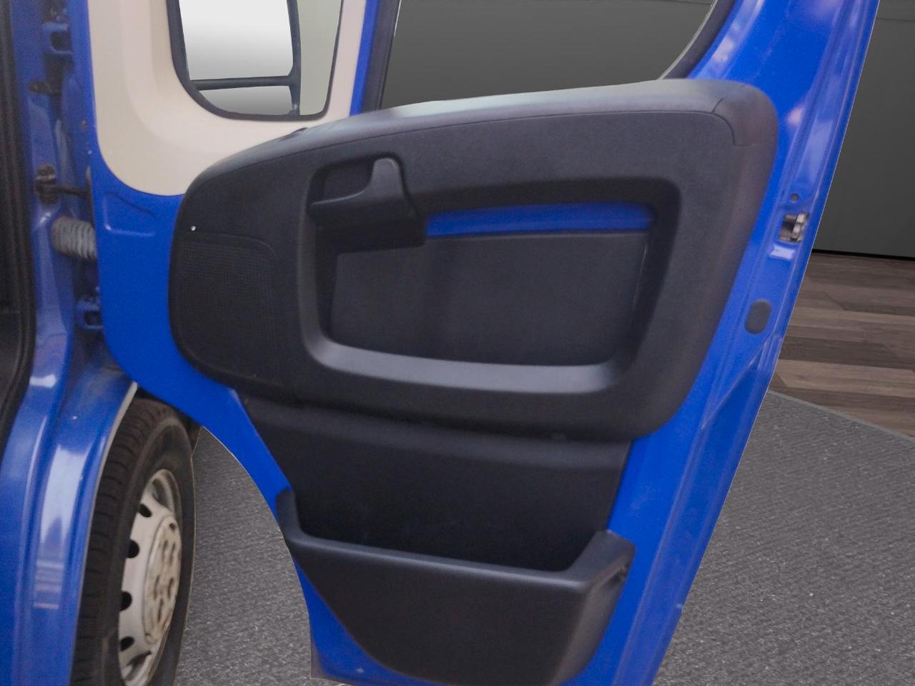 PEUGEOT Boxer 330 2.2 bluehdi 140cv S&S L2H2..3 POSTI