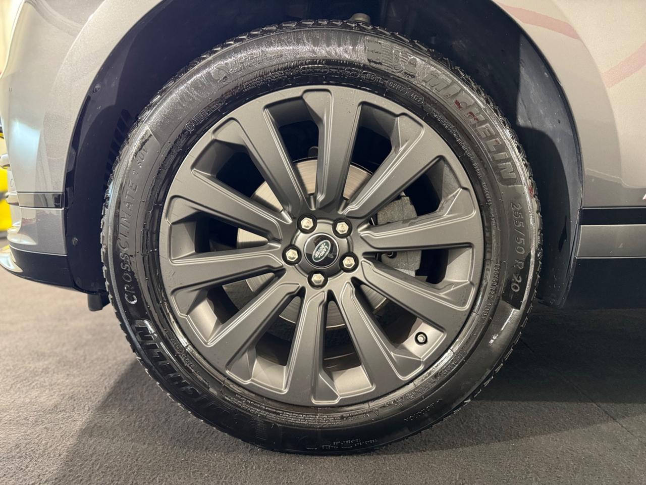Range Rover Velar 2.0D I4 180 CV R-Dynamic HSE