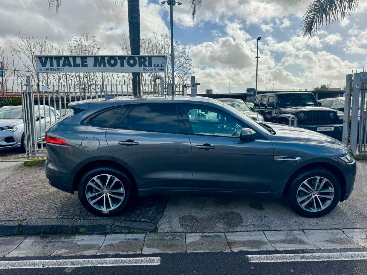Jaguar F-Pace 2.0 D 180 CV R-Sport