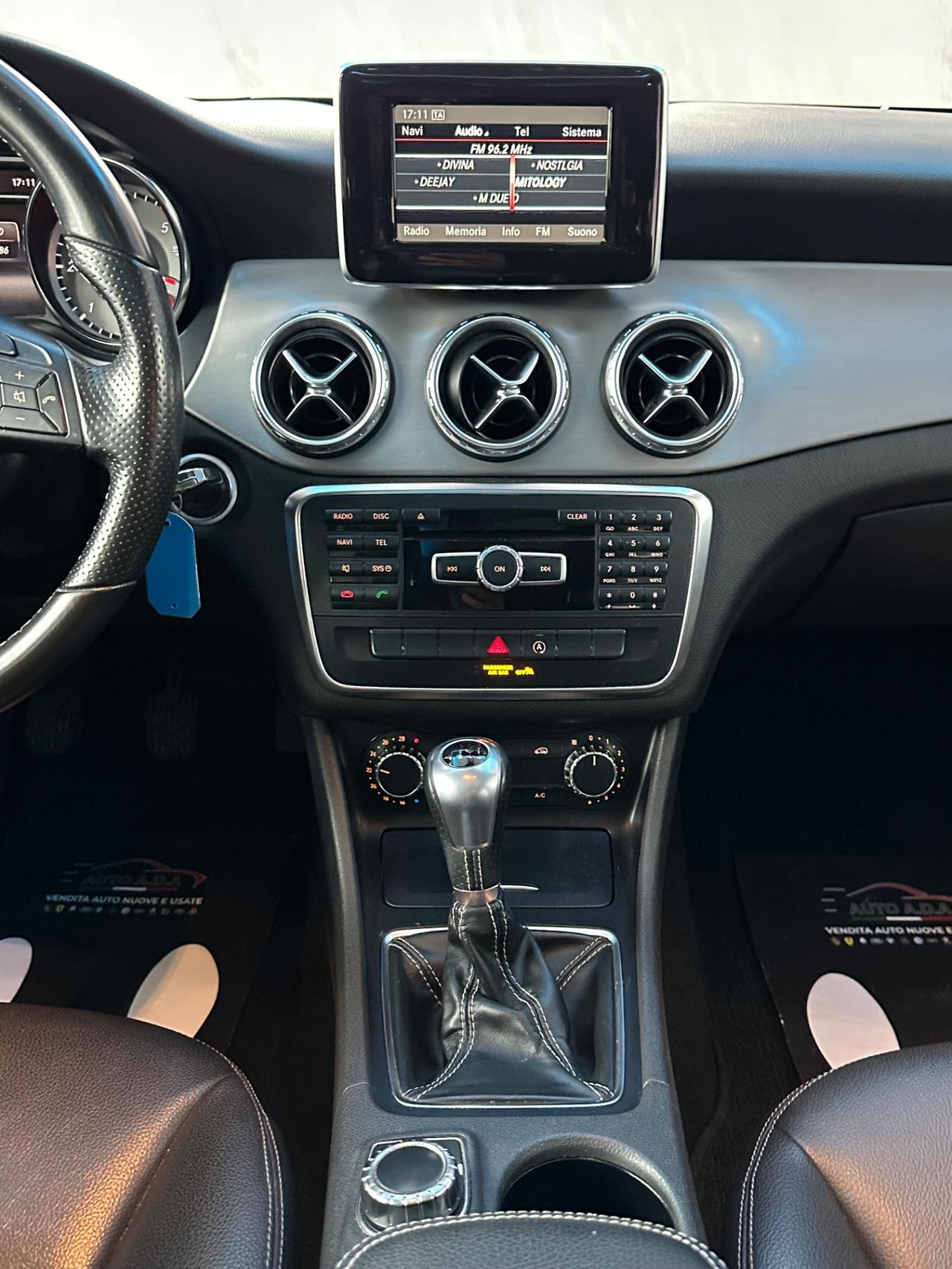 Mercedes-benz GLA 200 CDI Premium