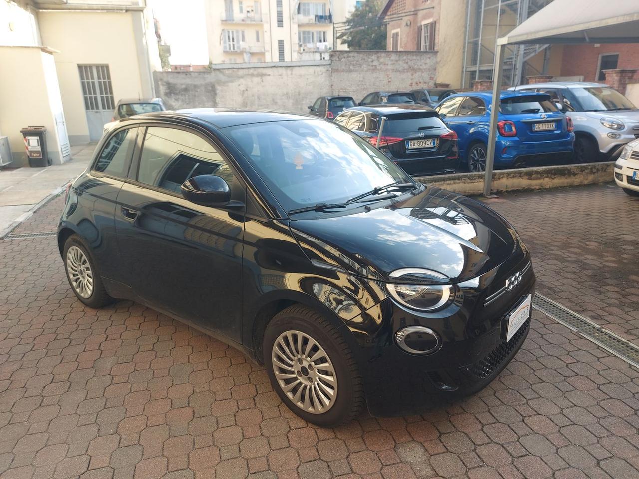 Fiat 500e Action 500-e 70 KW