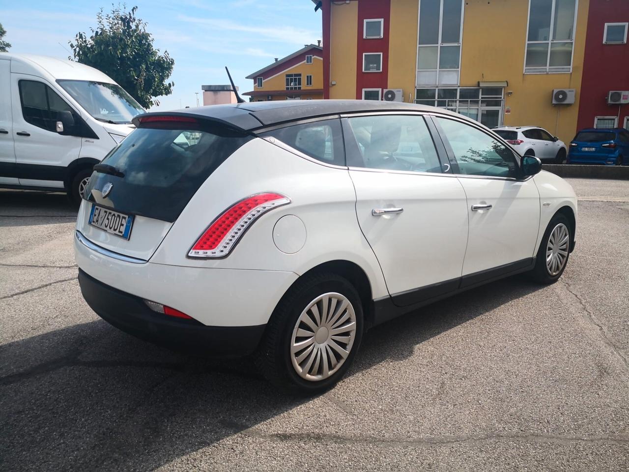 Lancia Delta 1.4 T-Jet 120 CV