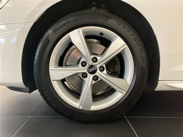AUDI A4 Avant 30 2.0 TDI mHEV 136cv Business Advanced S