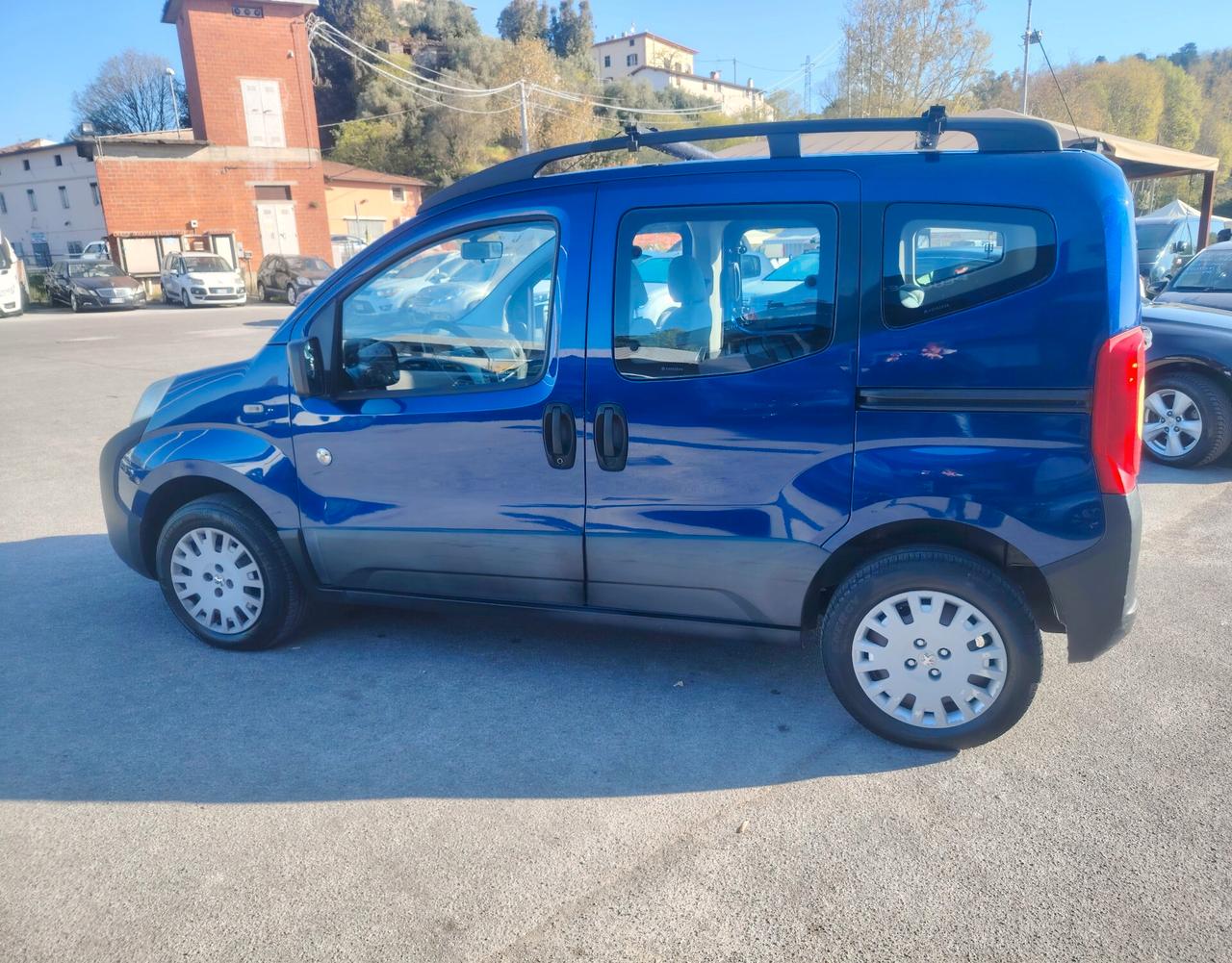 Peugeot Bipper Tepee 1.4 HDi 70CV Outdoor - NEOPATENTATI