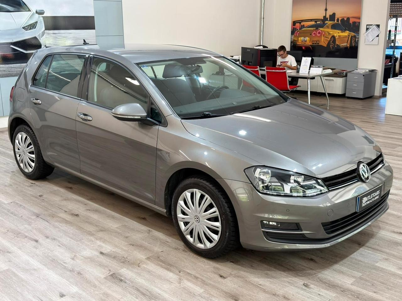 VW GOLF 1.6TDI 110cv COMFORTLINE 1HANDE