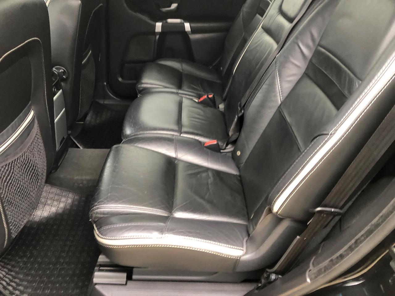 XC 90 2.4 D5 R-DESIGN - GANCIO TRAINO