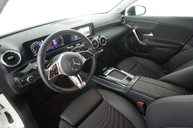MERCEDES-BENZ A 180 A 180 Automatic Progressive Advanced