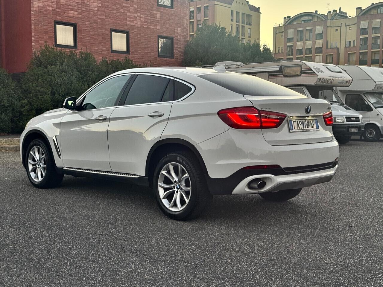 Bmw X6 xDrive30d 258CV Full optional 2015 Euro 6