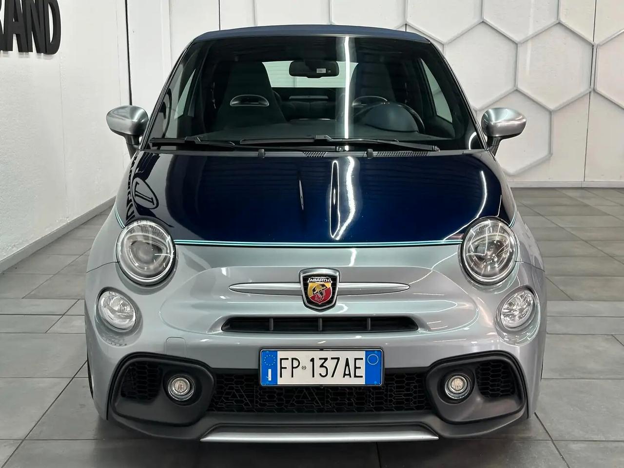 Abarth 695C 1.4 16V RIVALE 180CV F1 AKRAPOVIC PARI AL NUOVO