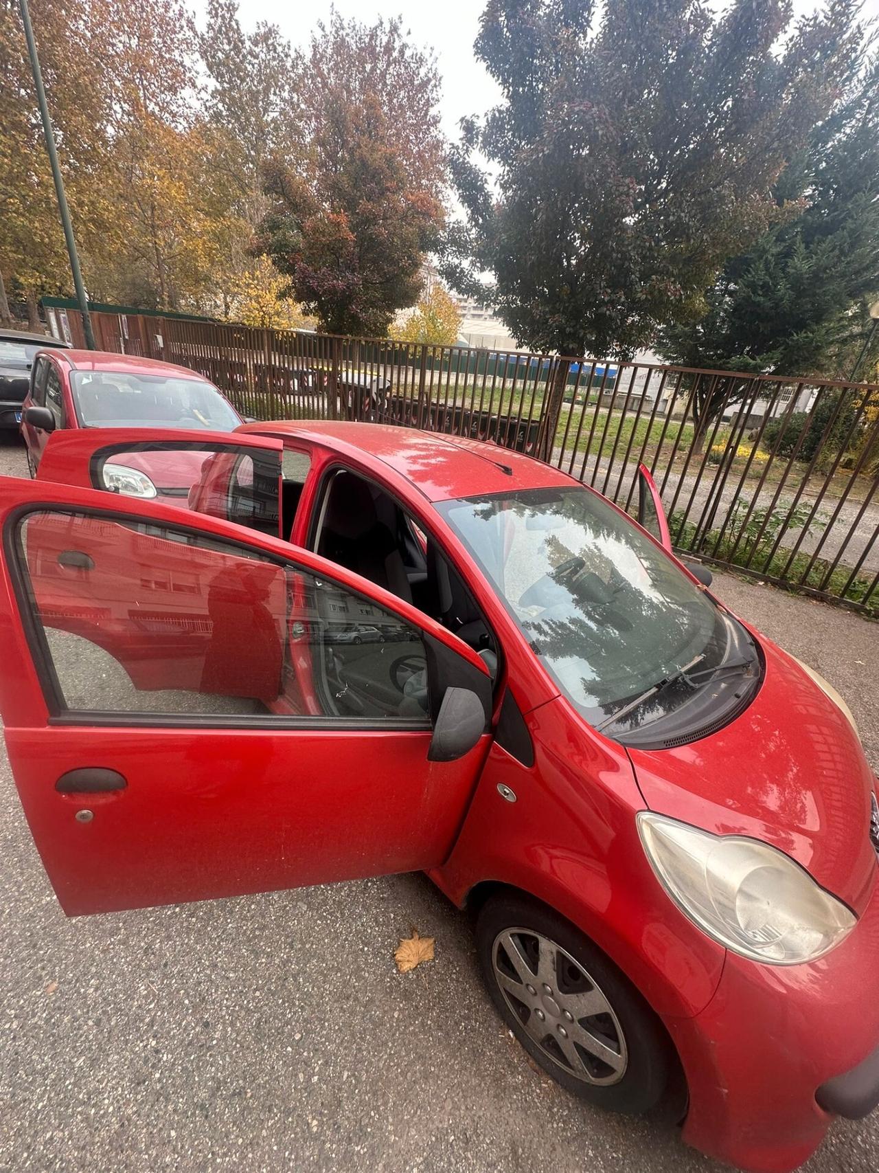 Peugeot 107 1.0 68CV 5p. Sweet Years