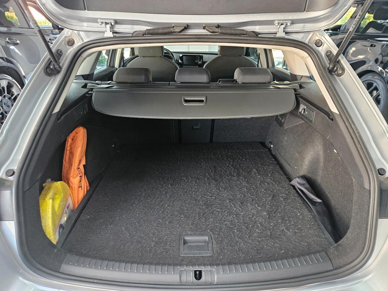 SEAT Leon Sportstourer 2.0 tdi Style 115cv - IVA ESPOSTA