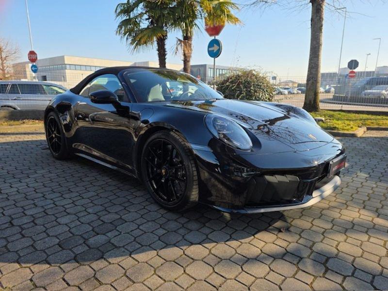 Porsche 911 992 Carrera 4 GTS Cabriolet 541 CV (992.2)