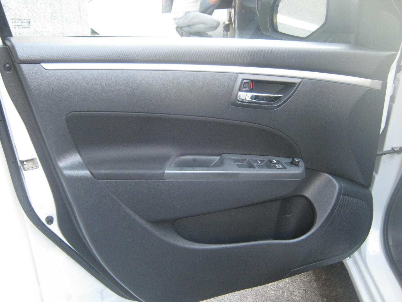 Suzuki Swift 1.2 VVT 5 porte 62000km AUTOEMILIA