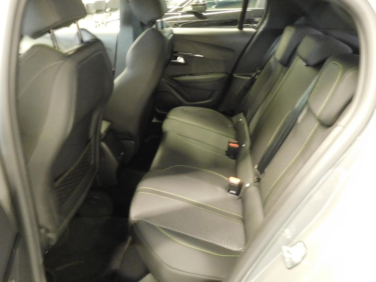 Peugeot 208 Hybrid 110 e-DCS6 GT