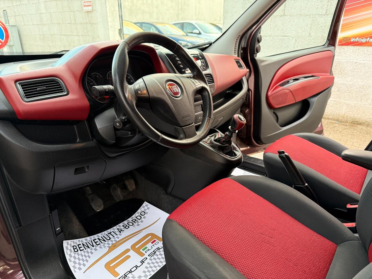 Fiat Doblò 1.6 MJT 90CV Emotion AUTOVETTURA - 2012