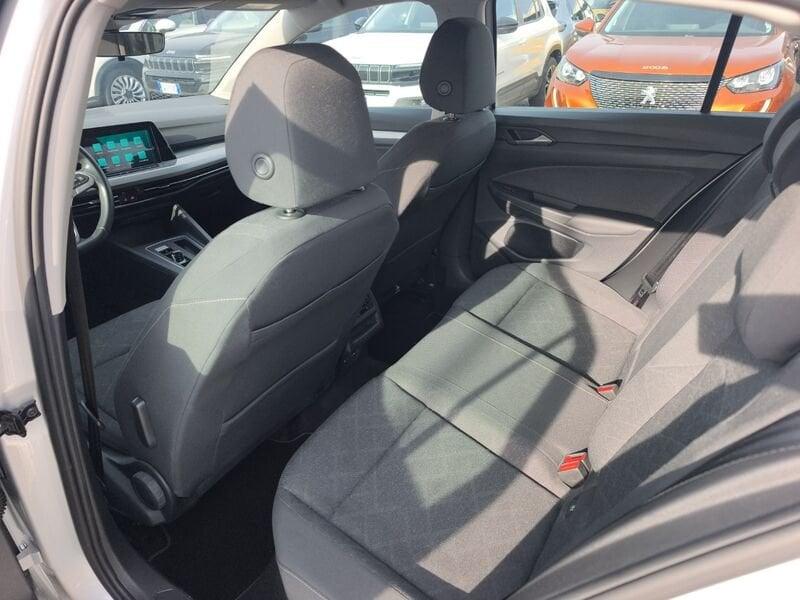 Volkswagen Golf VIII 2020 2.0 tdi Life 115cv dsg