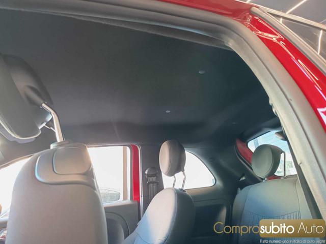 FIAT 500 1.0 Hybrid Red