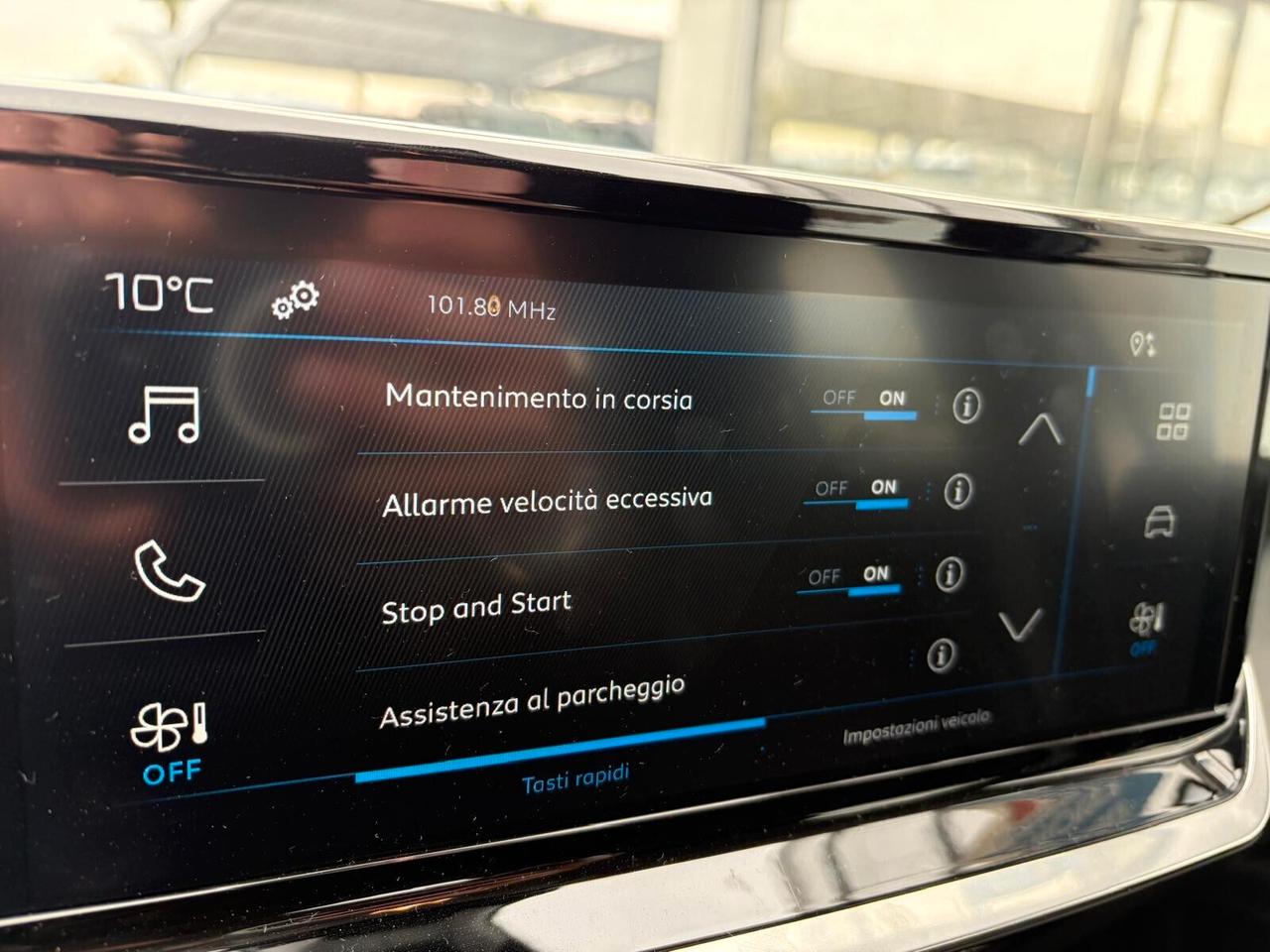 Peugeot 208 STYLE PureTech 100 5 porte SPOTICAR