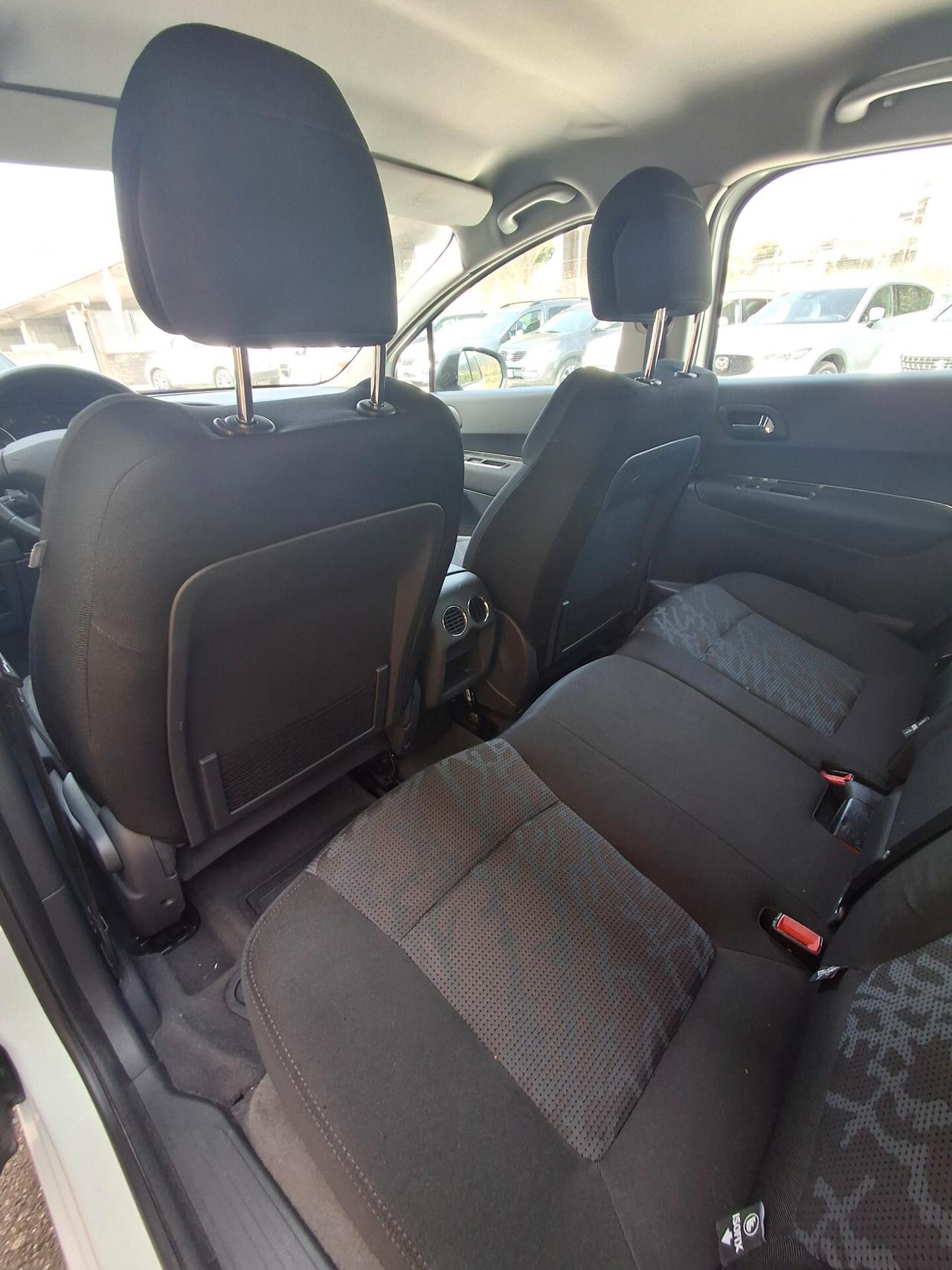 Peugeot 3008 1.6 HDi 112CV Tecno