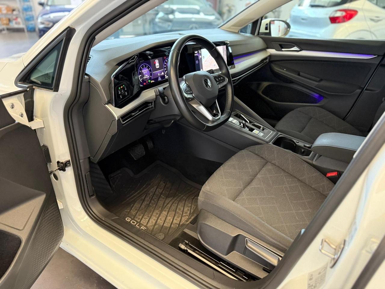 Volkswagen Golf 1.0 TSI EVO Life