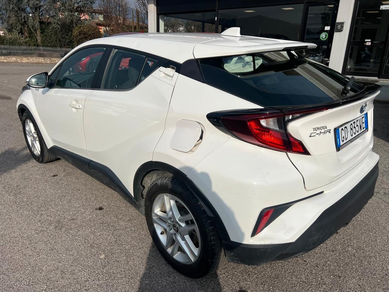 Toyota C-HR 1.8 Hybrid E-CVT Active