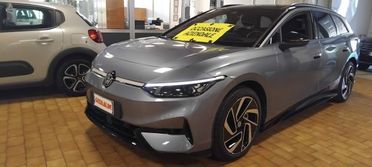 VOLKSWAGEN ID.7 Tourer Pro