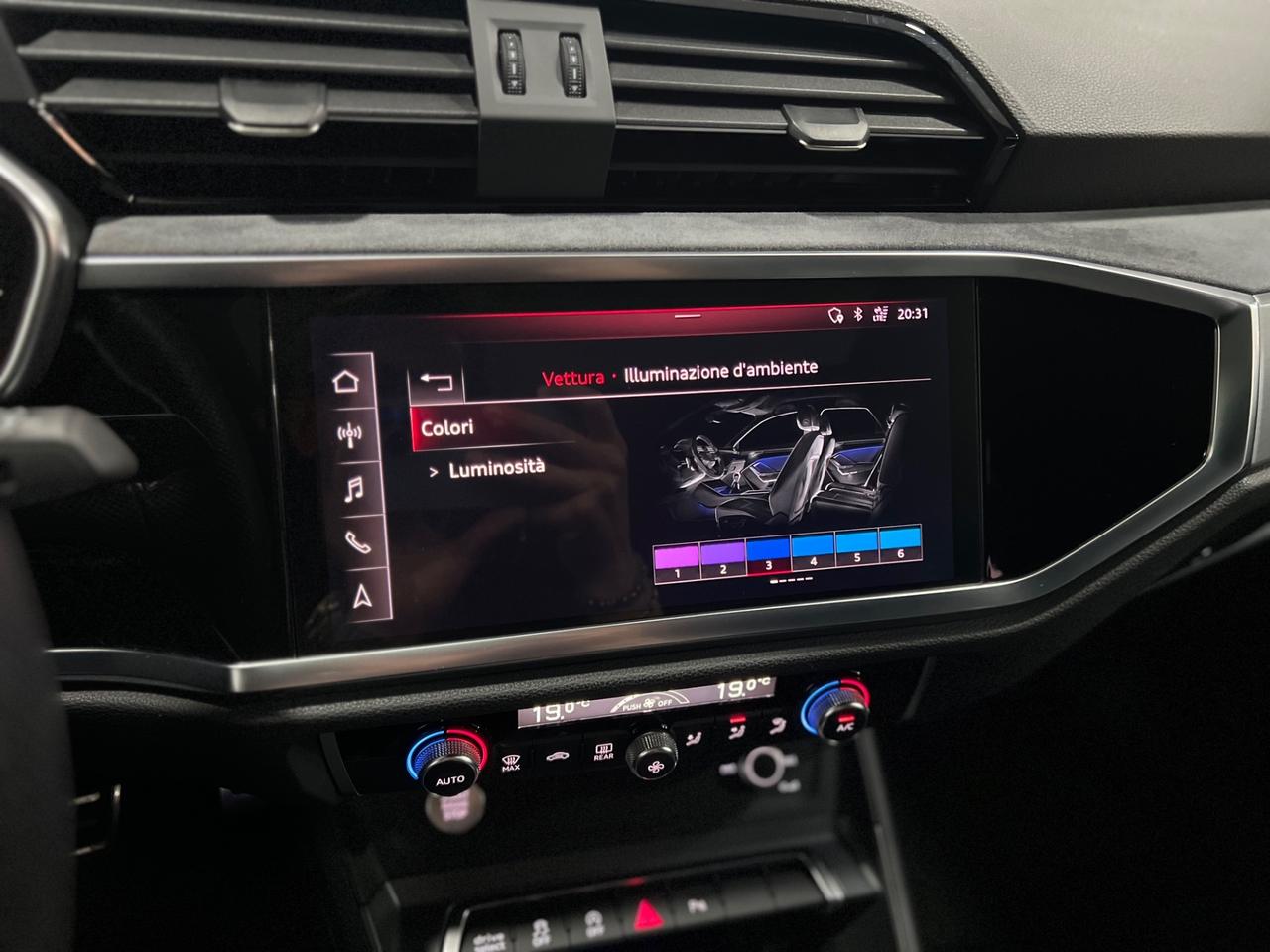 Audi Q3 SPB 40 2.0 TDI STronic SLine Quattro 190 cv