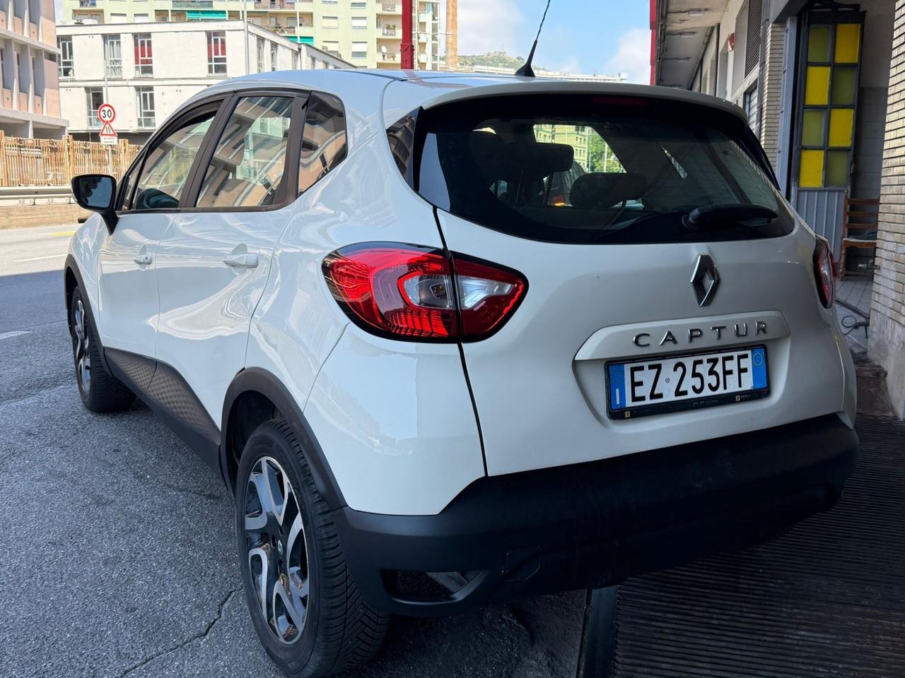 Renault Captur 0.9 TCe 12V 90 CV Start&Stop Life